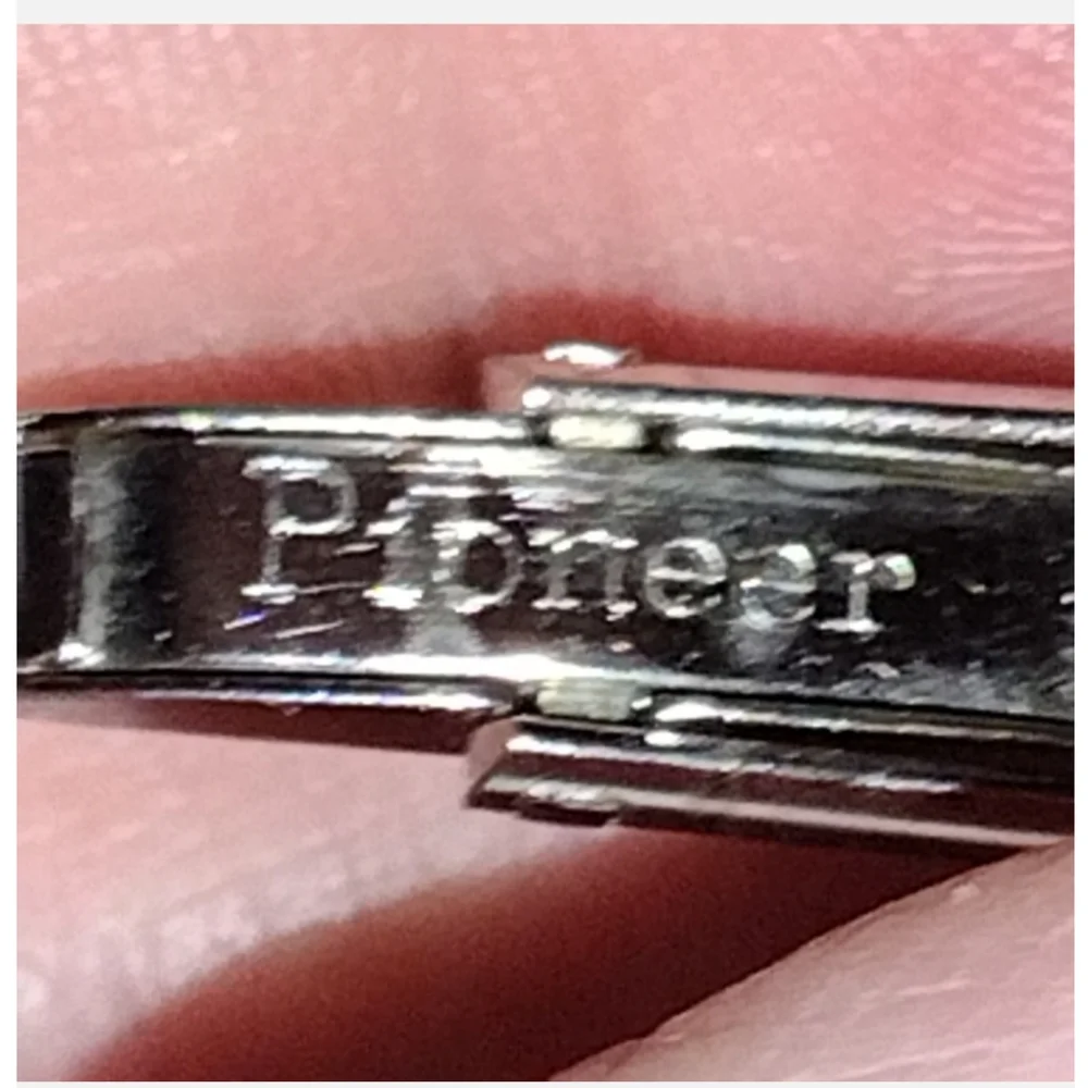Vintage 1960's Pioneer Silver Tone Metal W/  Roman Soldier Intaglios Cuff Links